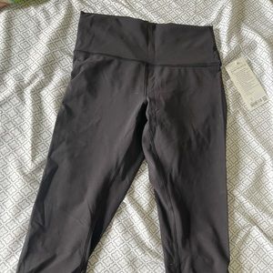 Lululemon wunder train HR crop 21"